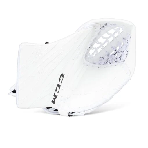 CCM Extreme Flex E4.5 Junior Goalie Catcher - Source Exclusive -Warrior Store ccm catchers ccm extreme flex e4 5 junior goalie catcher source exclusive white regular 28743575765058