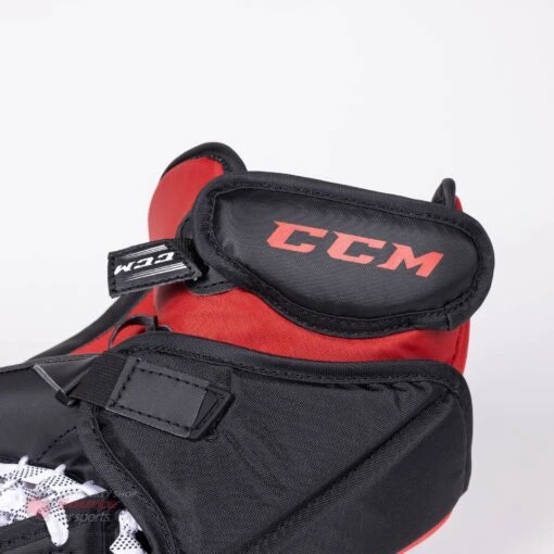 CCM Extreme Flex E5.5 Junior Goalie Catcher - Source Exclusive -Warrior Store ccm catchers ccm extreme flex e5 5 junior goalie catcher source exclusive 28235119067202