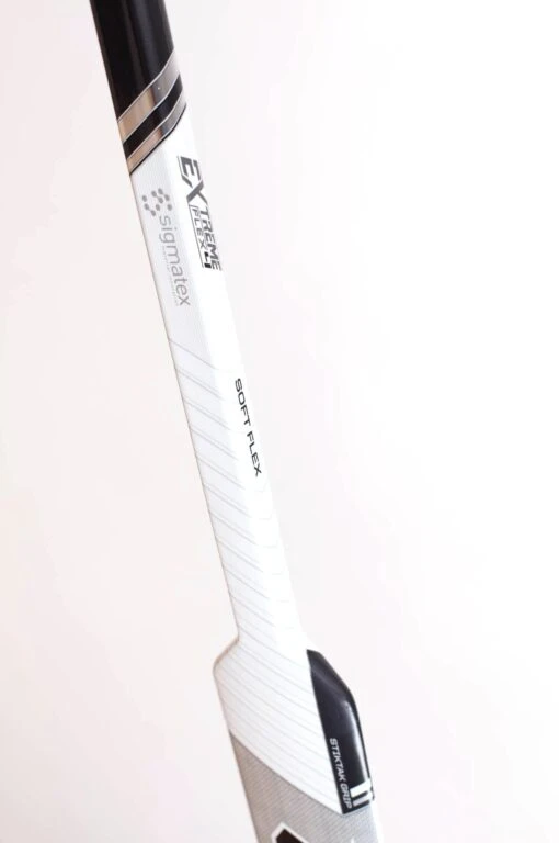 CCM Extreme Flex 4 Pro Senior Goalie Stick -Warrior Store ccm goalie sticks ccm extreme flex 4 pro senior goalie stick 30347047469122