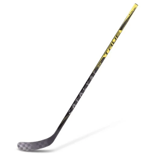 TRUE Catalyst 3X Junior Hockey Stick S21 - 20 Flex -Warrior Store true hockey sticks true catalyst 3x junior hockey stick 20 flex tc2 5 l 20 28796836708418