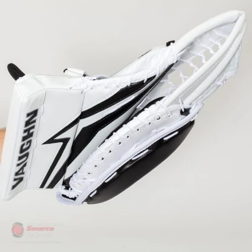 Vaughn Velocity V9 Pro Senior Goalie Catcher -Warrior Store vaughn catchers vaughn velocity v9 pro senior goalie catcher 14566921142338