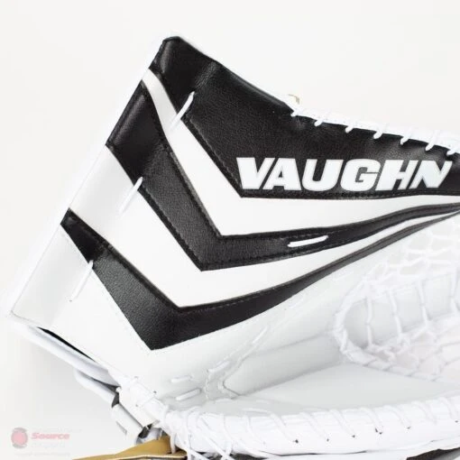 Vaughn Ventus SLR2-ST Intermediate Goalie Catcher -Warrior Store vaughn catchers vaughn ventus slr2 st intermediate goalie catcher 5670465601602